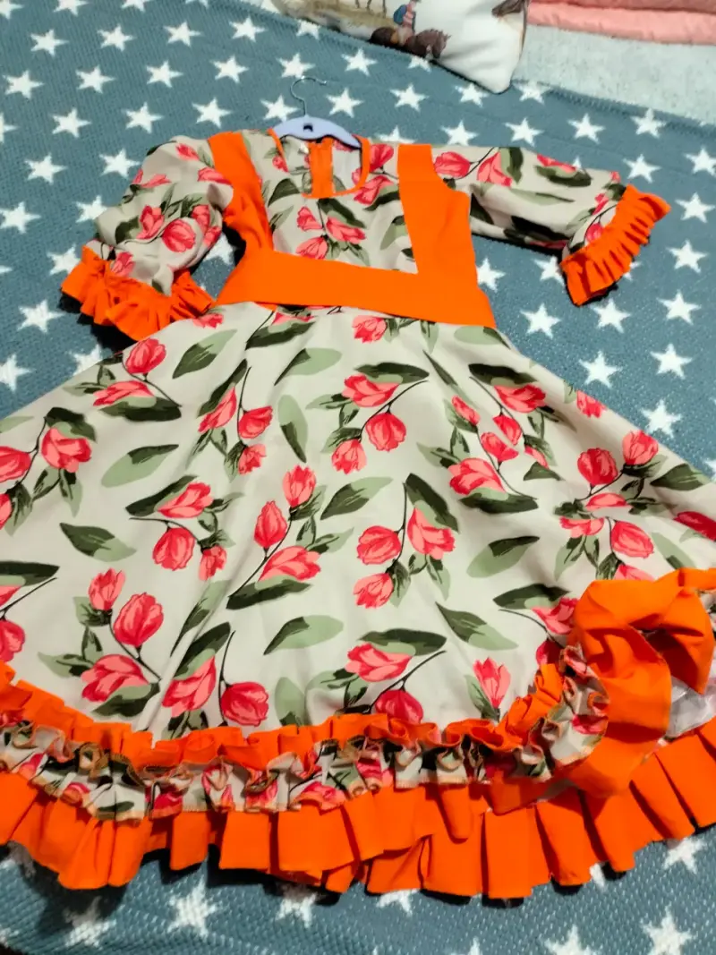 Vestido de huasa y falso - 4