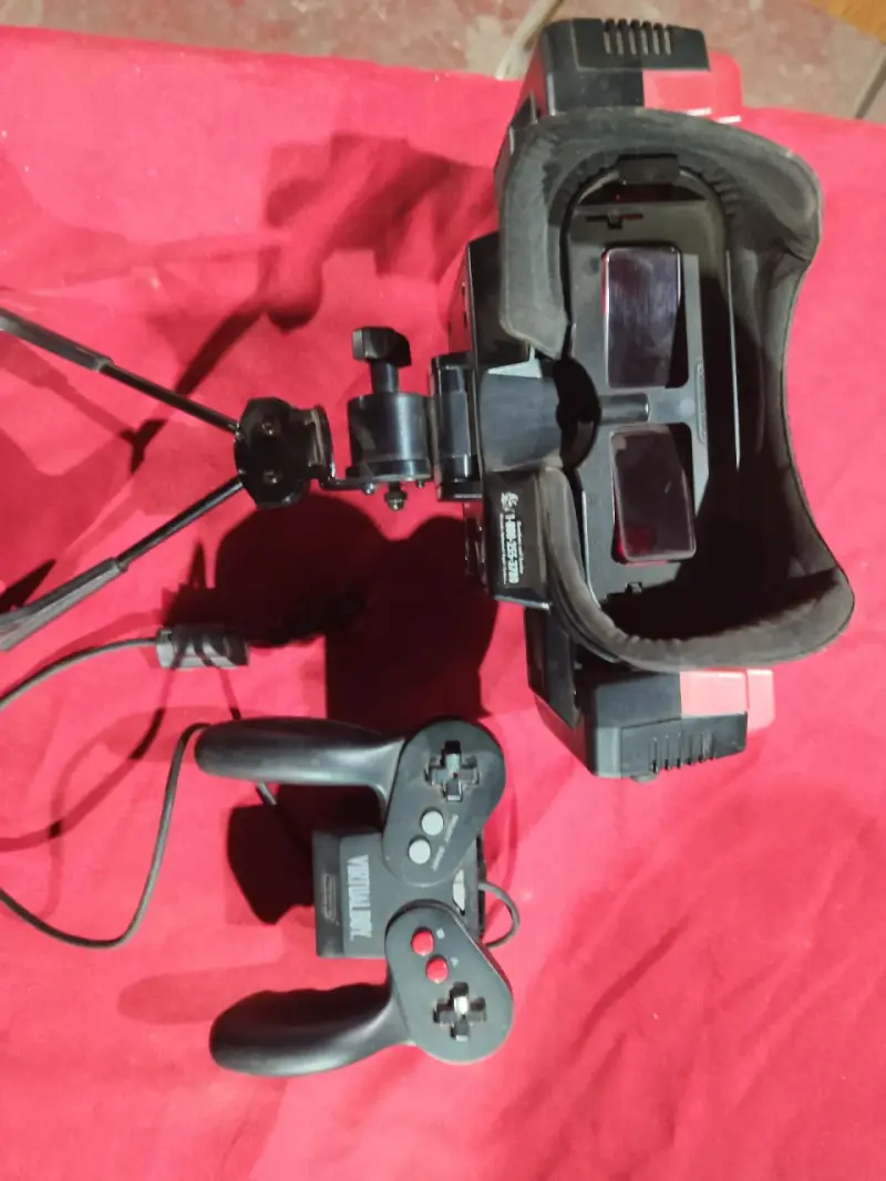 Consola Virtual Boy de Nintendo con control - 2