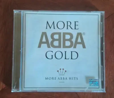 CD More ABBA Gold Hits en buen estado - miniatura 1