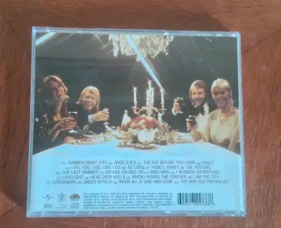 CD More ABBA Gold Hits en buen estado - miniatura 3