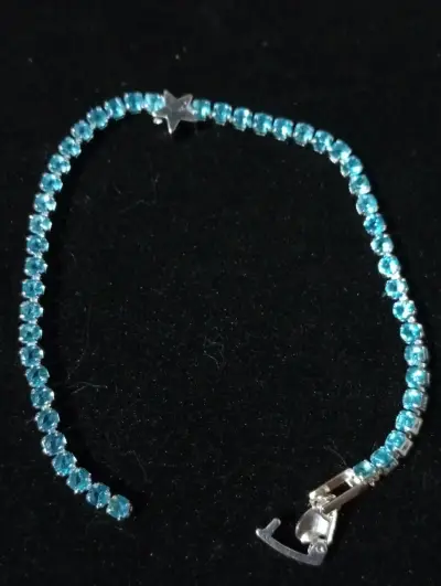 Pulsera de cristales con diseño elegante - miniatura 4