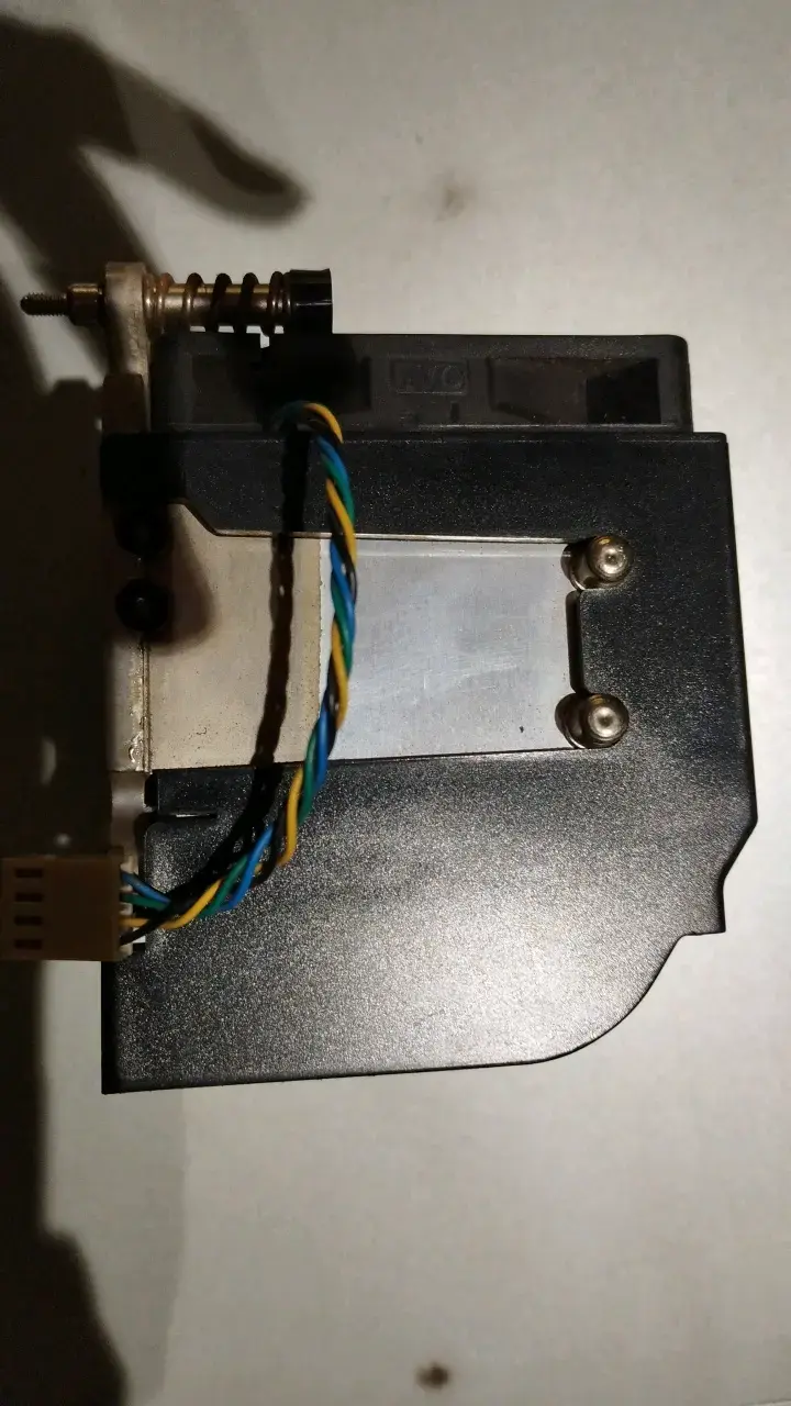 Ventilador de CPU AVC con disipador - 4