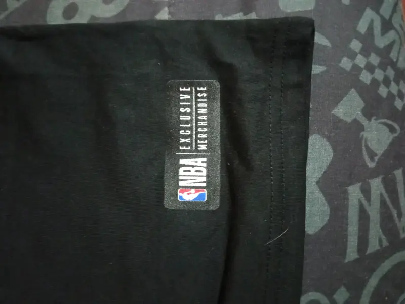 Polera NBA Chicago Bulls negra talla L - 2