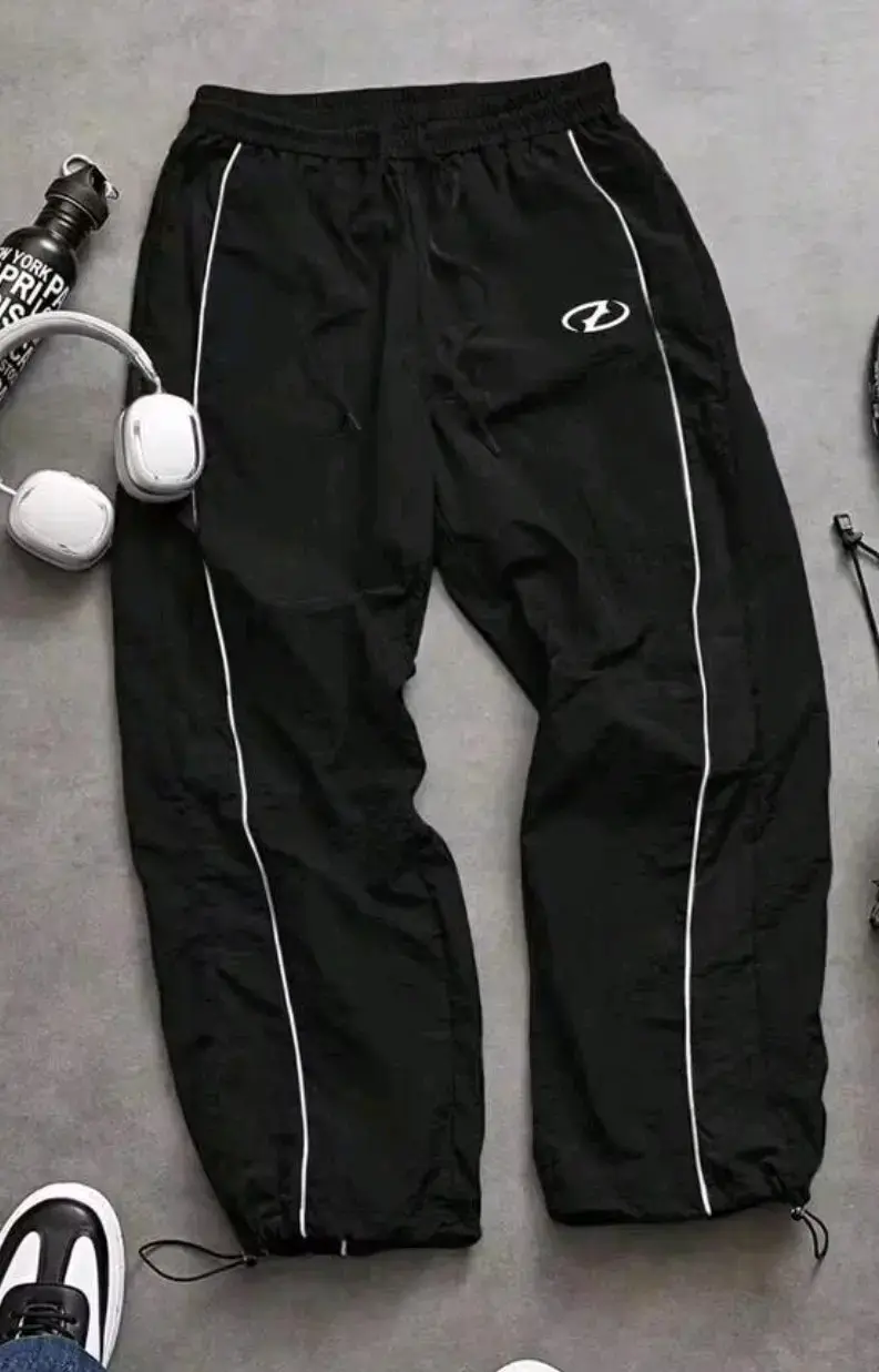 Pantalones deportivos negros Manfinity XXL - 1