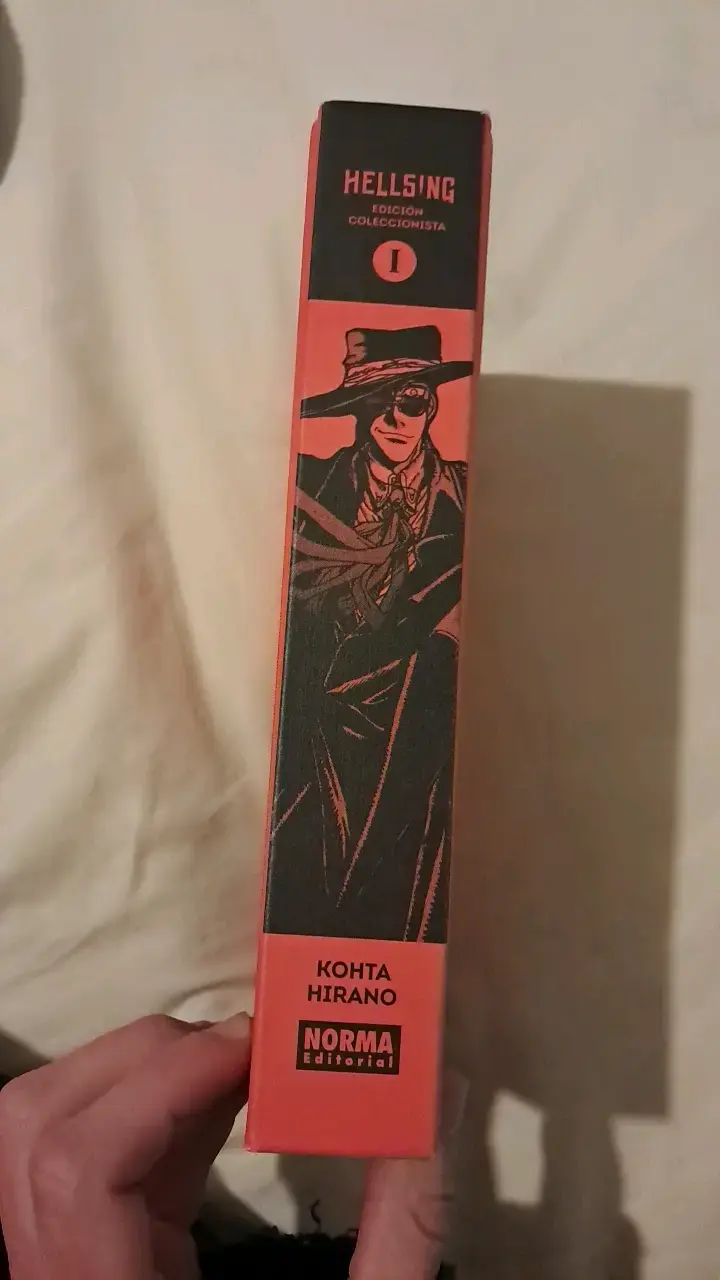 Manga Hellsing Edición Coleccionista Volumen 1 - 3