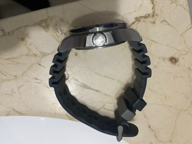 Reloj de Buceo Victorinox Profesional Antimagnético - 2