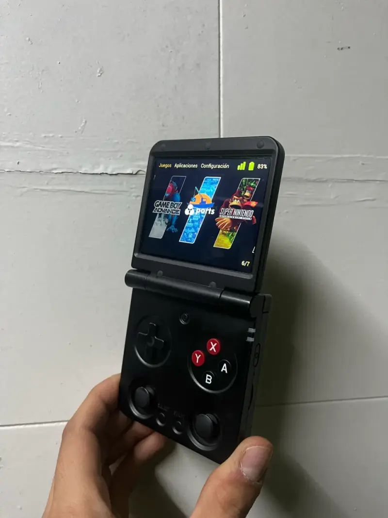 Consola portatil Miyoo Flip V2 - 3