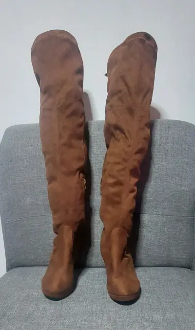 Botas altas de tacón marrón para mujer - miniatura 1