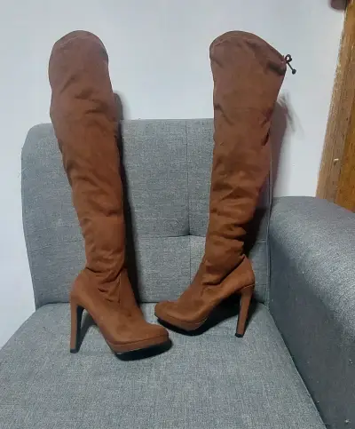 Botas altas de tacón marrón para mujer - miniatura 3