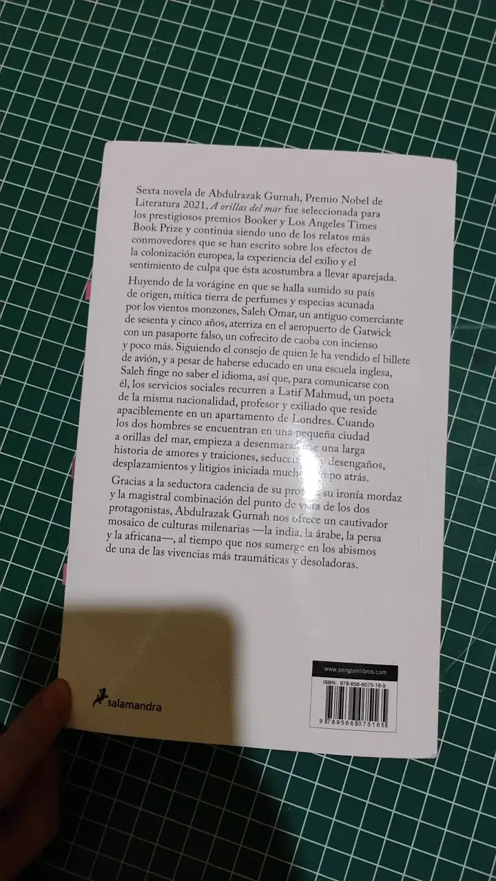 Libro 'A Orillas del Mar' de Abdulrazak Gurnah - 2