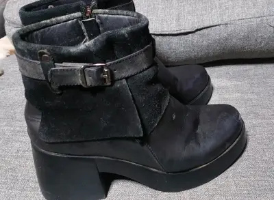 Botines de cuero negro con tacón para mujer - miniatura 2