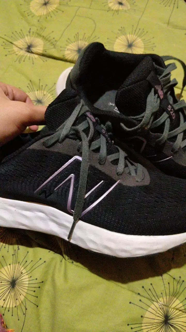 Zapatillas deportivas New Balance 520 negras - 3