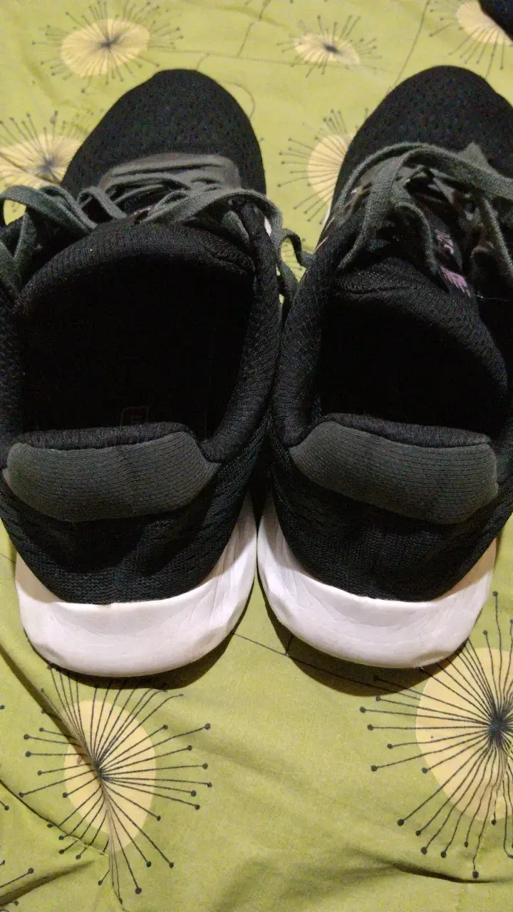 Zapatillas deportivas New Balance 520 negras - 4