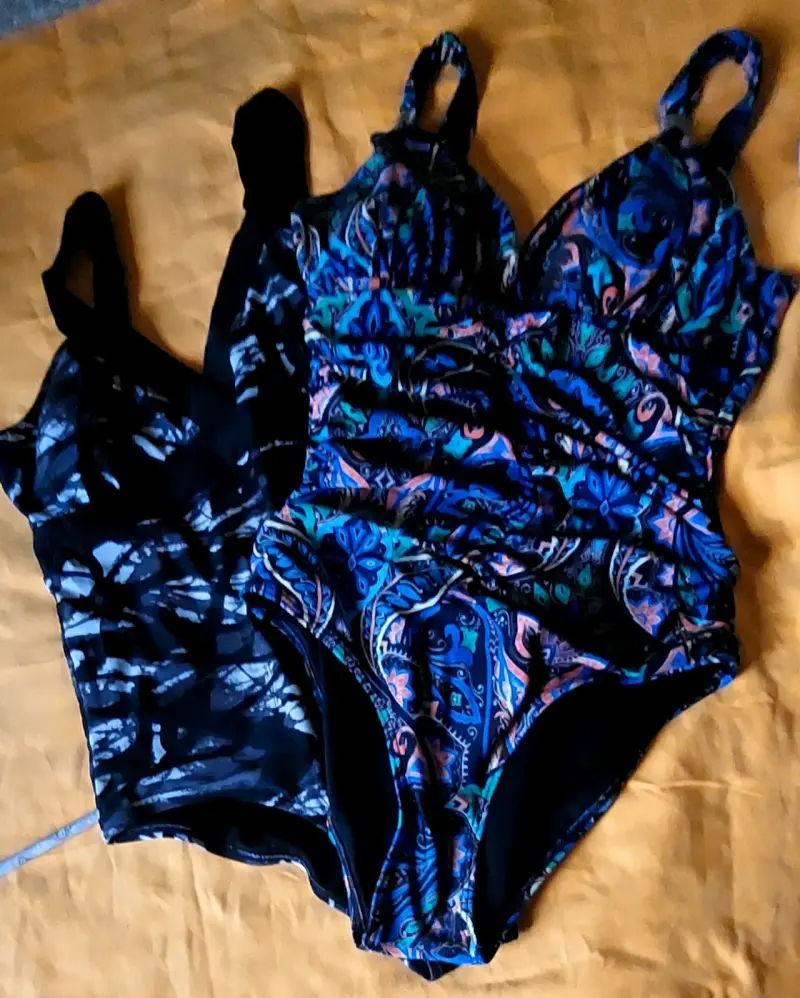 Trajes de baño enteros estampados para mujer - 1