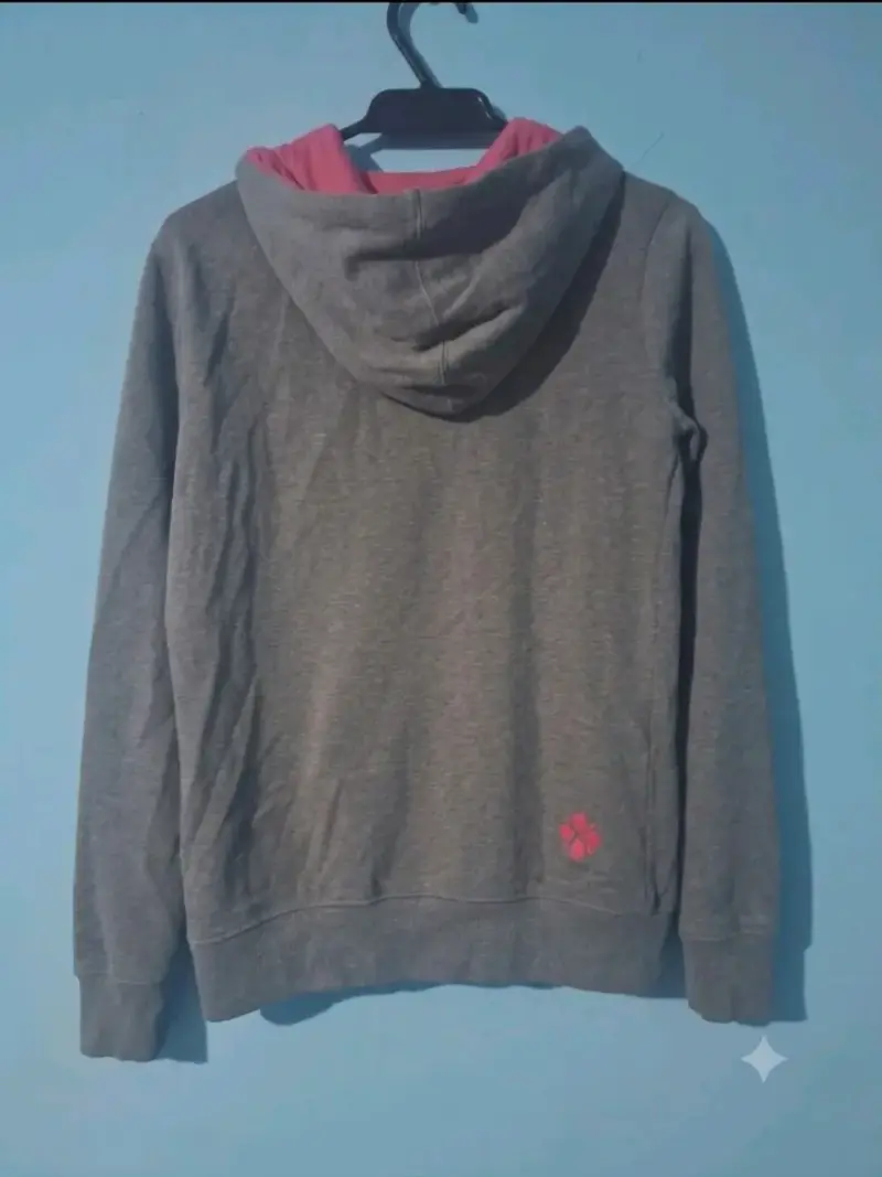 Polerón gris con capucha Uppi para mujer - 2
