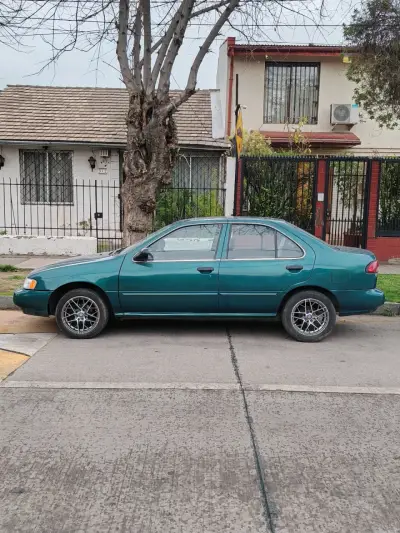 Nissan sentra II - miniatura 1