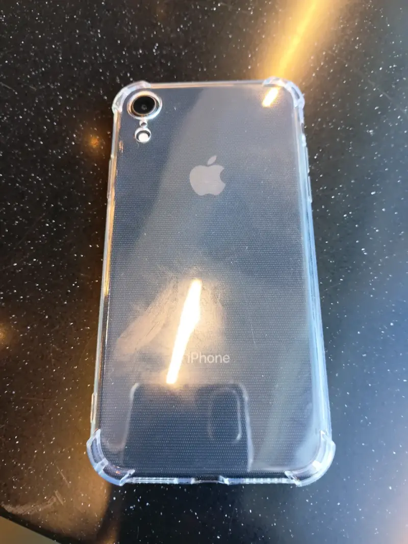 iPhone con capacidad de 64GB y batería al 78% - 5