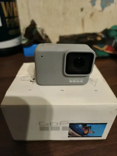 Cámara de acción GoPro Hero 7 White - miniatura 1