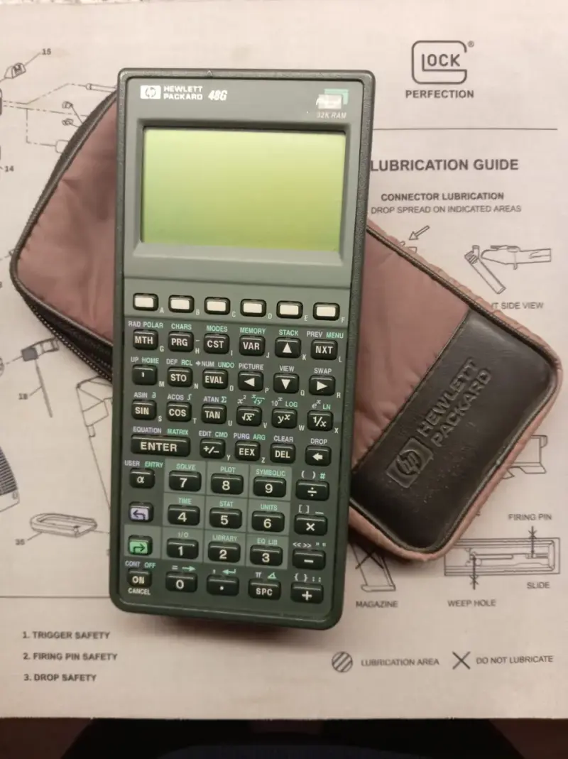 Calculadora Gráfica HP 48G con Estuche