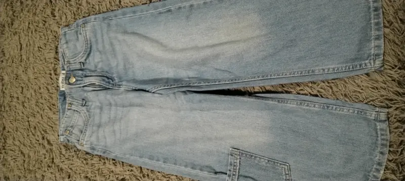 Lote de pantalones de mezclilla de niña en talla 6 - 9