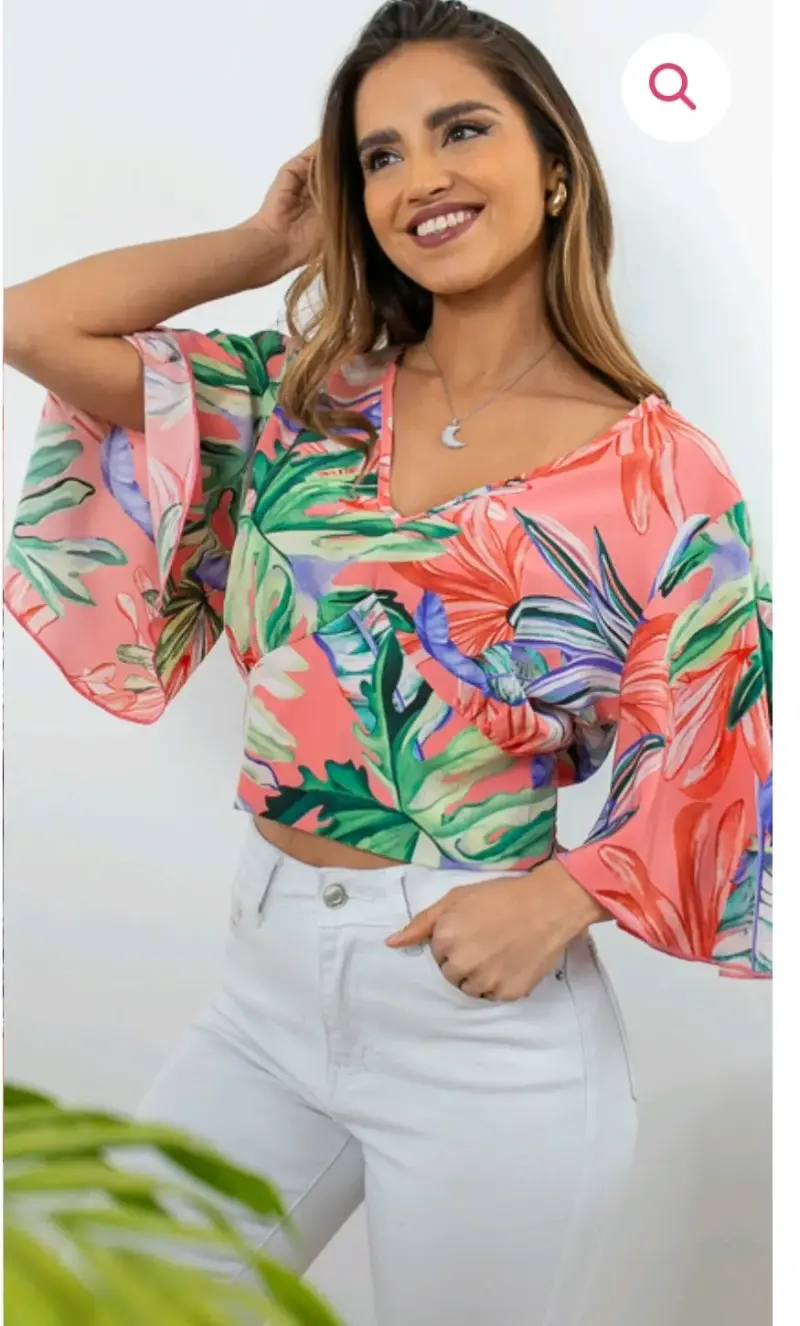 Blusa estampada floral manga ancha - 1
