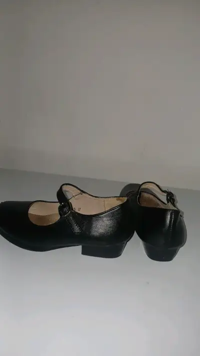 Zapatos  para niña talla 27 - miniatura 2