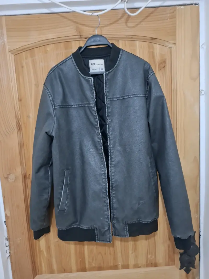 Chaqueta de cuero sintético gris para hombre - 3