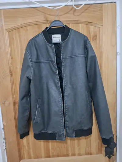 Chaqueta de cuero sintético gris para hombre - miniatura 3