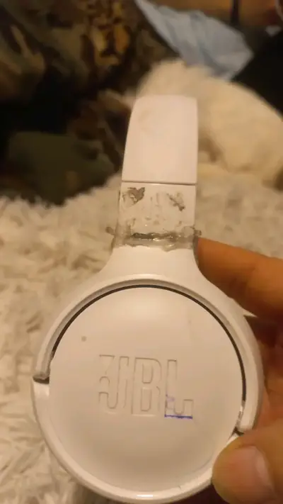 Audífonos JBL blancos con diadema - miniatura 3