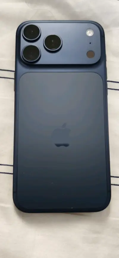 iPhone 17 pro max 512gb con batería al 100% - miniatura 1