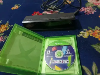 Sensor Kinect Xbox one  con juego Just Dance 2022 - miniatura 3