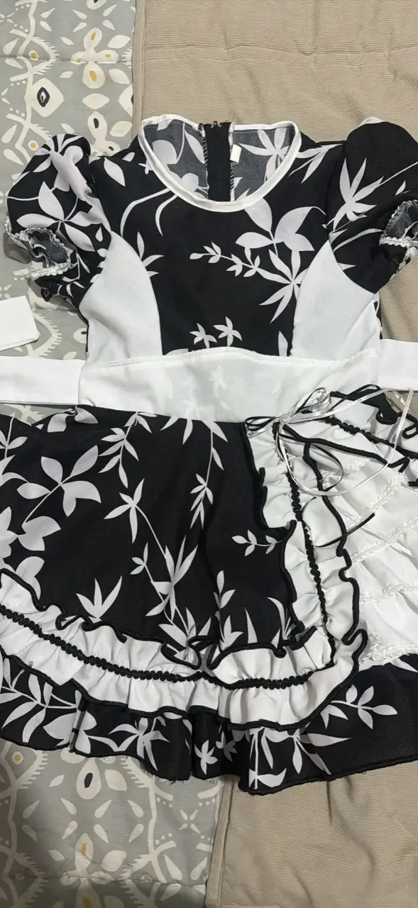 Vestido de Huasa blanco y negro talla 5-6 - 1