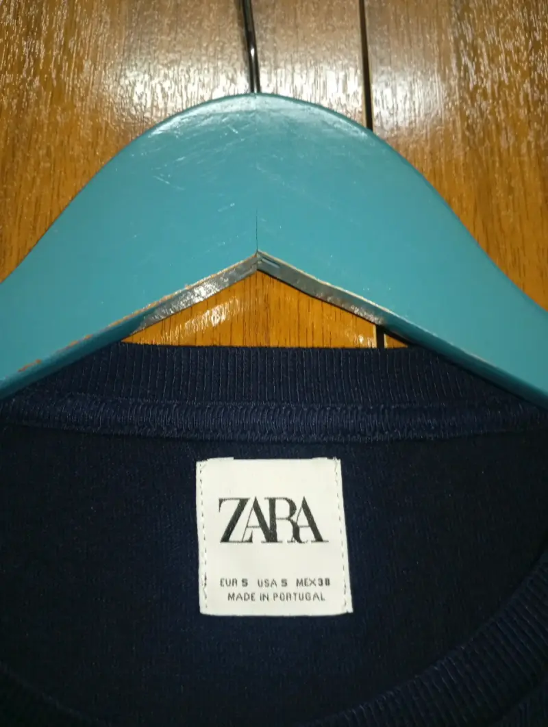 Polera manga larga azul marino Zara - 2
