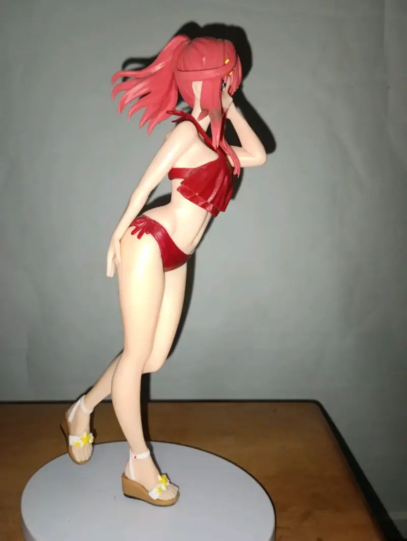 Figura del anime de las quintillizas, ALTERNATIVA - 3