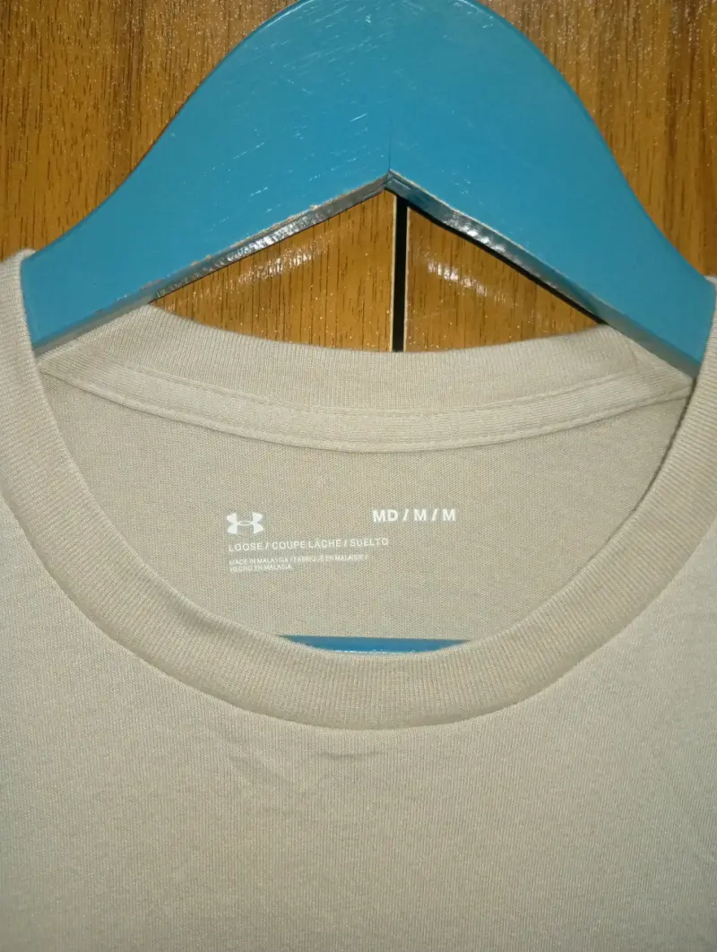 Polera Under Armour Freedom blanca para hombre - 2