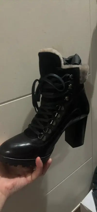 Botines de cuero negro Hush Puppies talla 36 - miniatura 1