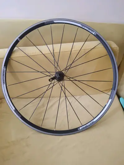 Rueda de Bicicleta Bontrager Aro 700C - miniatura 2
