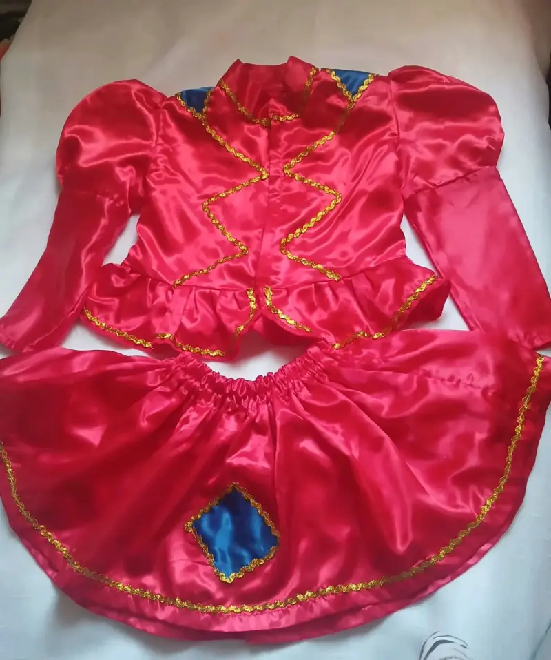 Disfraz de saya rojo para niña talla 6 - 2