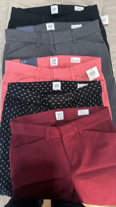 Pantalones GAP de colores mujer talla 36 - miniatura 1