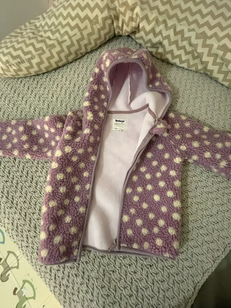 Chaqueta abrigadora para niña Redwood con capucha - 3