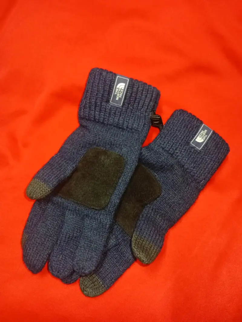 Guantes de lana azul The North Face para invierno - 3