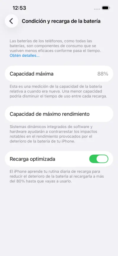 iPhone 13 en buen estado con accesorios incluidos - miniatura 4
