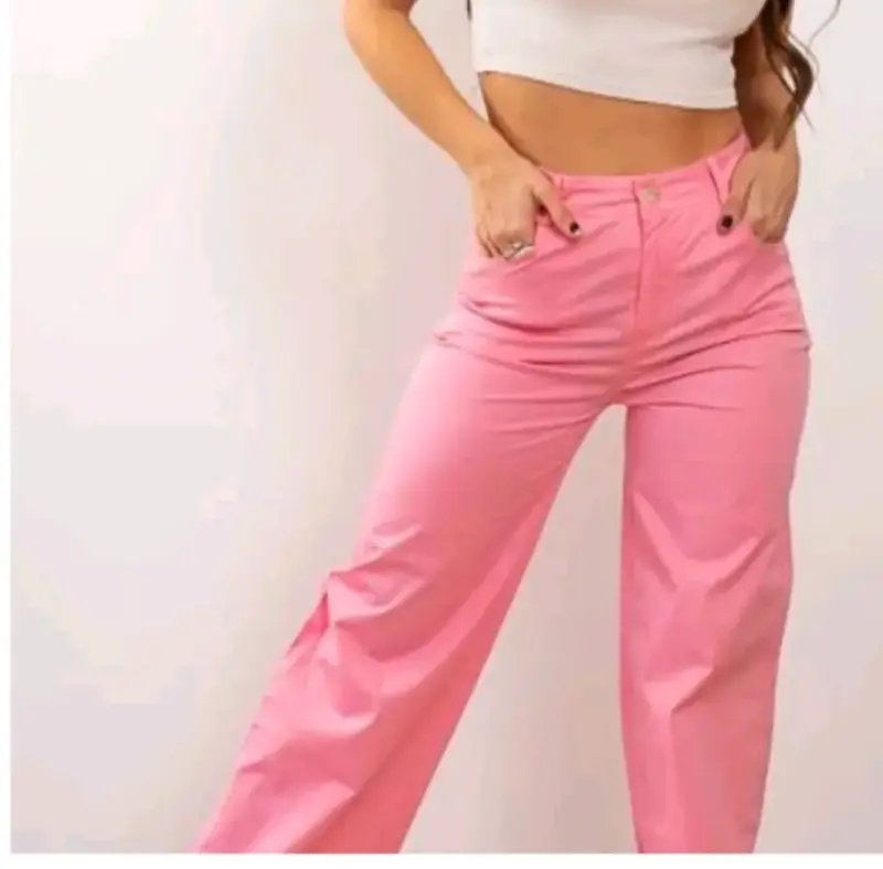 Pantalones anchos de mujer en colores rosa y blanco - 1