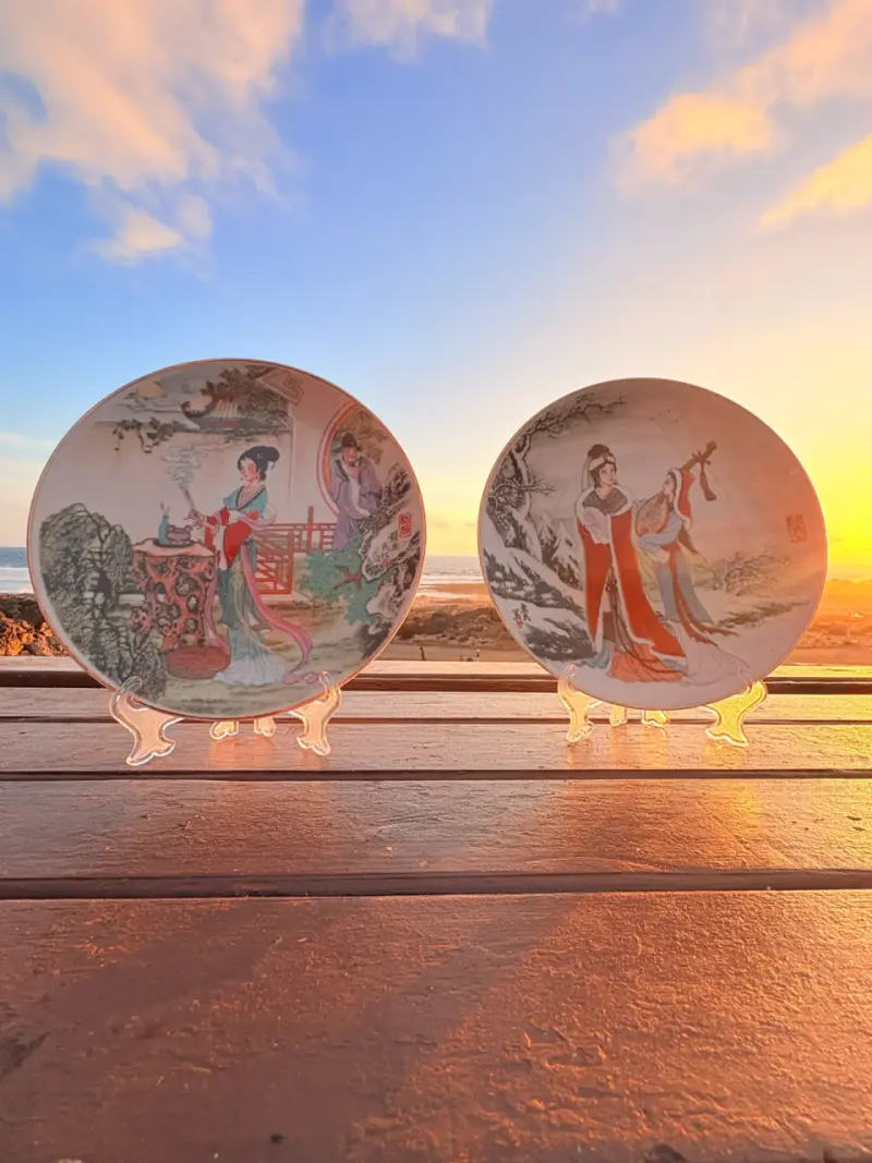 Platos decorativos de porcelana  diseño oriental - 3