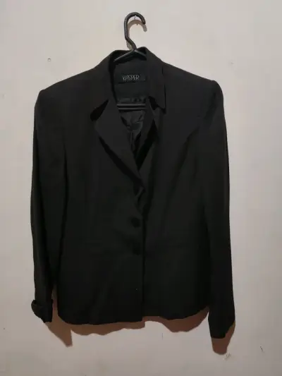 Blazer negro con puntos "Kasper" para mujer - miniatura 1