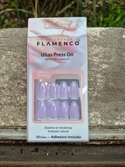Uñas postizas Flamenco Press On adhesivas - miniatura 1