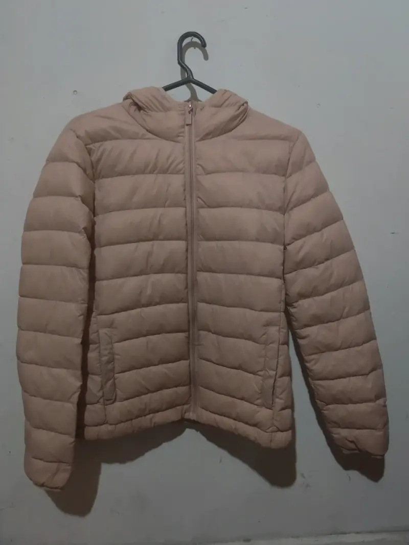 Chaqueta acolchada beige para mujer - 1
