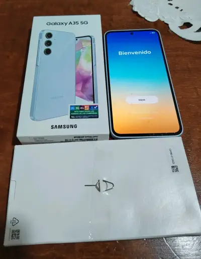 Samsung Galaxy A35 5G en buen estado - miniatura 3
