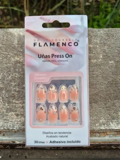 Uñas postizas Flamenco Press On con adhesivo - miniatura 1