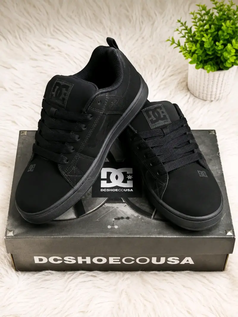 Zapatillas negras DC Shoes para hombre - 1